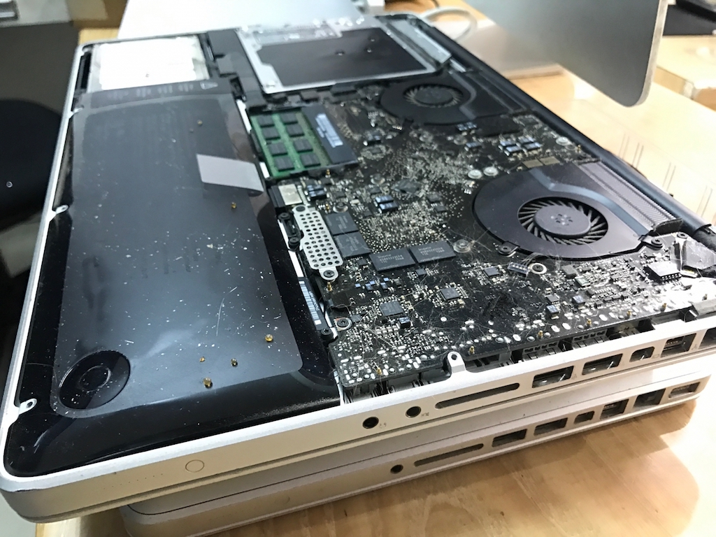 sửa chữa nguồn laptop