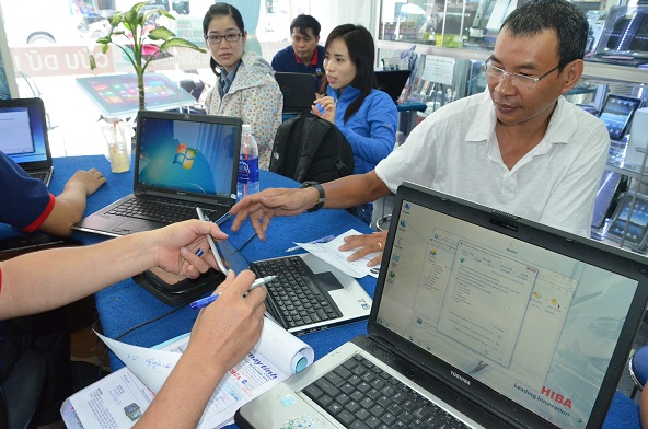 thay màn hình laptop