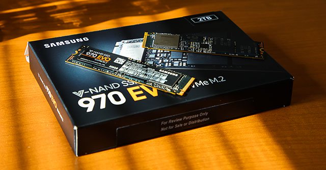 Hình minh họa Nên chọn ổ SSD SATA hay PCIe?
